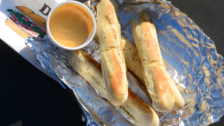 breadsticks with cheese